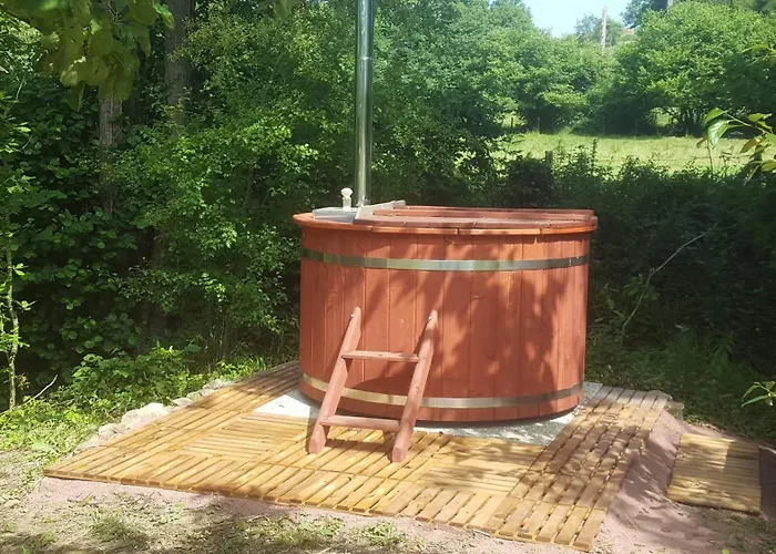 Tonneau Proche Des Plages Du Debarquement Parque de Campismo Longraye